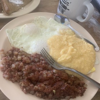 Barb's Country Kitchen & Cakery - Southern Near Me - Eufaula, Alabama