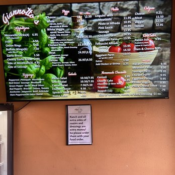 Giannotto's Pizzaria - The menu is right when you walk in to the right. - Pizza Near Me - Wailuku, Hawaii Giannotto's Pizzaria - The menu is right when you walk in to the right. - Pizza Near Me - Wailuku, Hawaii