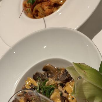 Orchids - Breakfast & Brunch Near Me - Honolulu, Hawaii Orchids - Breakfast & Brunch Near Me - Honolulu, Hawaii