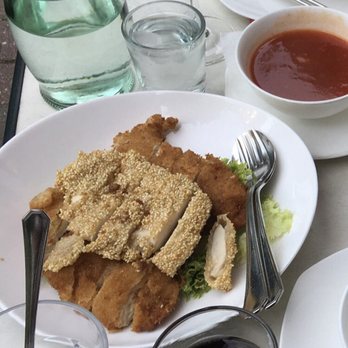 Peking Ente - Dim Sum Near Me - Berlin, BE