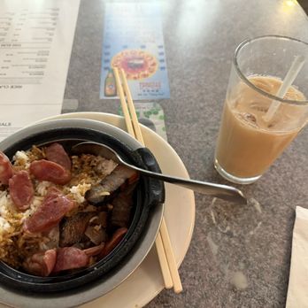 J&M A-1 Cafe Restaurant - Preserved Pork and Chinese Sausage Clay Pot, destruction in progress. - Chinese Near Me - San Francisco, California J&M A-1 Cafe Restaurant - Preserved Pork and Chinese Sausage Clay Pot, destruction in progress. - Chinese Near Me - San Francisco, California