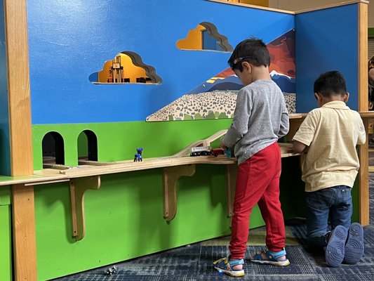 Santa Fe Children's Museum by null