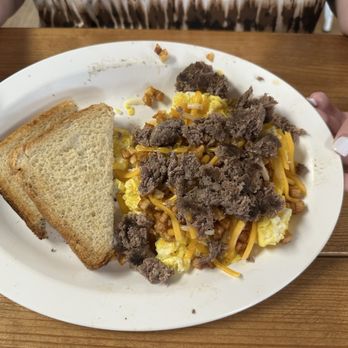 Cozy Kitchen - Breakfast "bowl" - sausage, egg, potato & cheese with white toast. - Bakeries Near Me - Graham, Texas