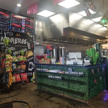 Los Bandoleros - Mexican Near Me - Miami, Florida