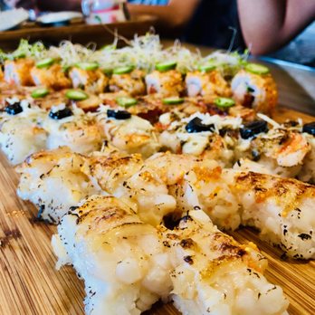 Green Leaf Sushi - Sushi Bars Near Me - Vancouver, British Columbia