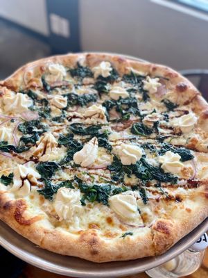 State of Mind Public House and Pizzeria by null