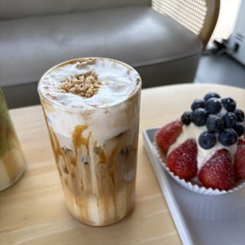 SYNT Coffee - Coffee & Tea Near Me - Los Angeles, California SYNT Coffee - Coffee & Tea Near Me - Los Angeles, California