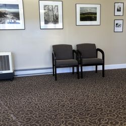 Eric Lee, MD - Nice lobby.