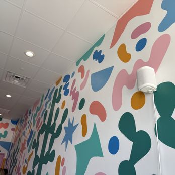 Amy’s Ice Cream - Decor - Ice Cream & Frozen Yogurt Near Me - Hutto, Texas Amy’s Ice Cream - Decor - Ice Cream & Frozen Yogurt Near Me - Hutto, Texas