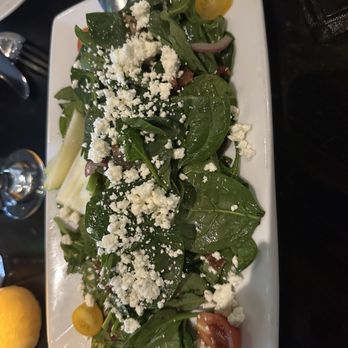 Malbec Argentinean Cuisine - Ensalada De Palta, Tomates - Argentine Near Me - Pasadena, California Malbec Argentinean Cuisine - Ensalada De Palta, Tomates - Argentine Near Me - Pasadena, California
