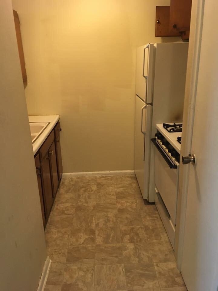 OAKBROOK APARTMENTS Updated August 2024 528 Pine St, Clio, Michigan