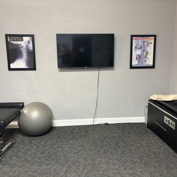 Newman Family Chiropractic - Health Talks! Every Third Thursday of the Month!! - Chiropractors Near Me - Newman, California Newman Family Chiropractic - Health Talks! Every Third Thursday of the Month!! - Chiropractors Near Me - Newman, California