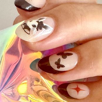 Blackheart Nails - Nails by Sica - Nail Technicians Near Me - Los Angeles, California Blackheart Nails - Nails by Sica - Nail Technicians Near Me - Los Angeles, California
