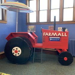 North Platte Area Children's Museum - Wooden tractor ride