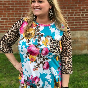 The Bling Box Boutique - Women's Clothing Near Me - Cameron, Texas