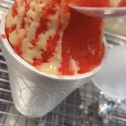 Island Snowball - Strawberry cheese cake snowball with condensed milk and stuffed with cheesecake