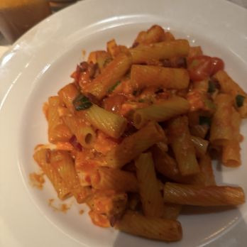 The Cheesecake Factory - Spicy Rigatoni Vodka - American Near Me - Corpus Christi, Texas The Cheesecake Factory - Spicy Rigatoni Vodka - American Near Me - Corpus Christi, Texas