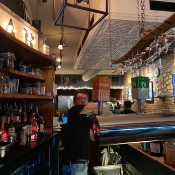 Baciccia Pizza e Cucina - Italian Near Me - Brooklyn, New York