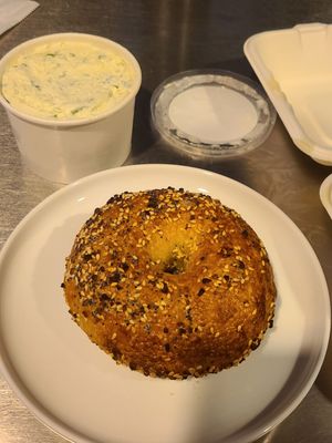 Apollo Bagels by null