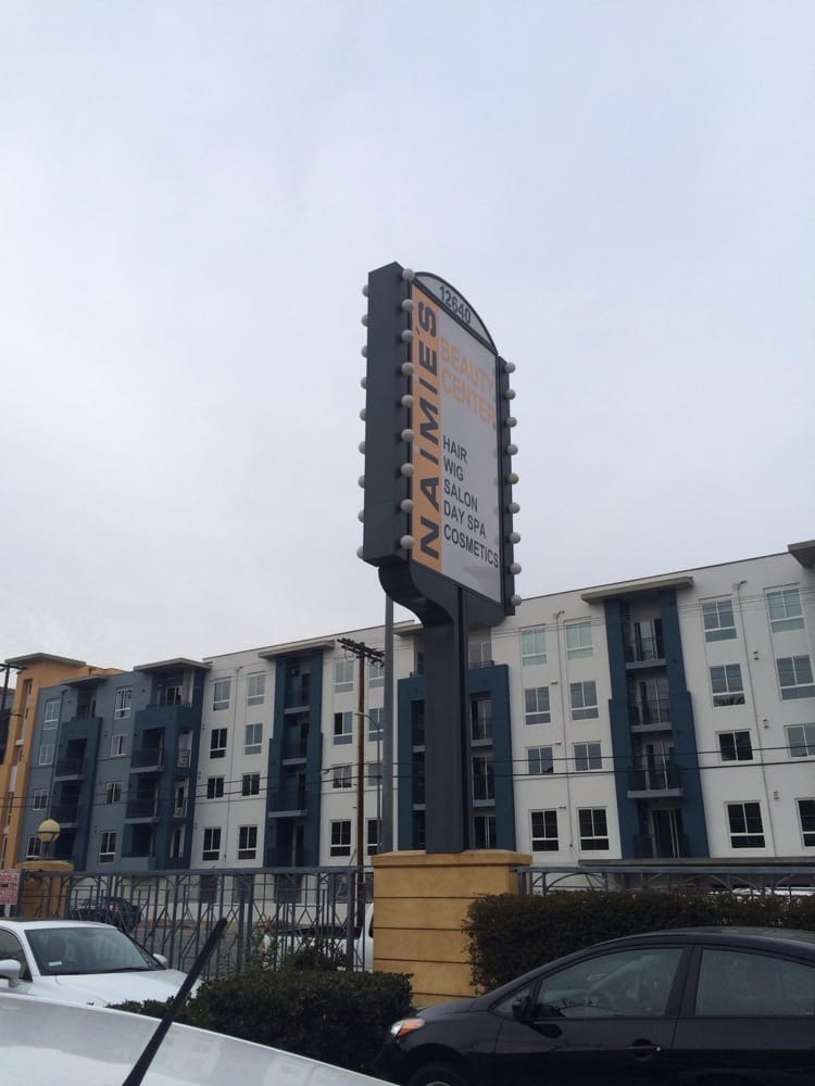 Naimies Makeup Los Angeles Saubhaya Makeup