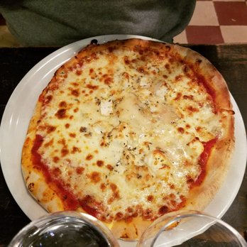 Firmine - Four cheese pizza - Italian Near Me - Paris, 75 Firmine - Four cheese pizza - Italian Near Me - Paris, 75