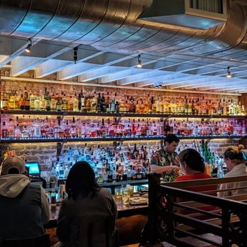 THE ALLEY CAT LOUNGE - Updated February 2025 - 516 Photos & 386 Reviews