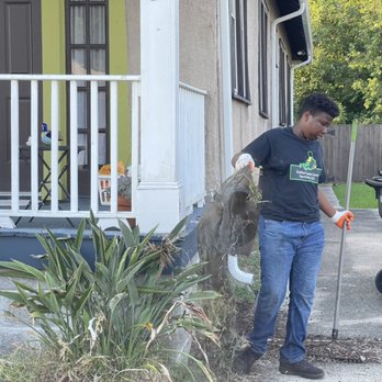 KoMar Lawn Care Services - Clean Up - Lawn Services Near Me KoMar Lawn Care Services - Clean Up - Lawn Services Near Me