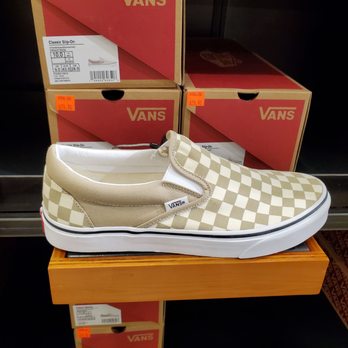 Vans Outlet - Stylish - Shoe Stores Near Me - Williamsburg, Virginia Vans Outlet - Stylish - Shoe Stores Near Me - Williamsburg, Virginia