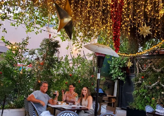 WeHo Bistro by null