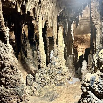 Crystal Onyx Cave - Crystal Onyx Cave - Landmarks & Historical Buildings Near Me - Cave City, Kentucky Crystal Onyx Cave - Crystal Onyx Cave - Landmarks & Historical Buildings Near Me - Cave City, Kentucky