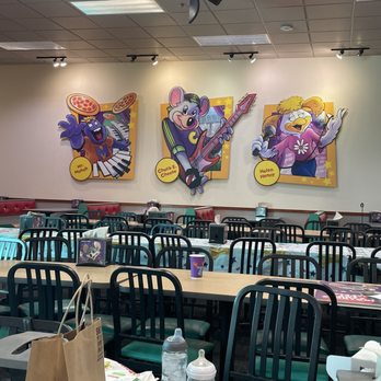 Chuck E. Cheese - Pizza Near Me - Phoenix, Arizona