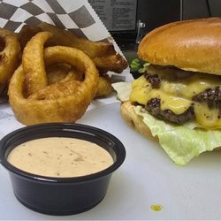 Dave's Old Fashioned Burger