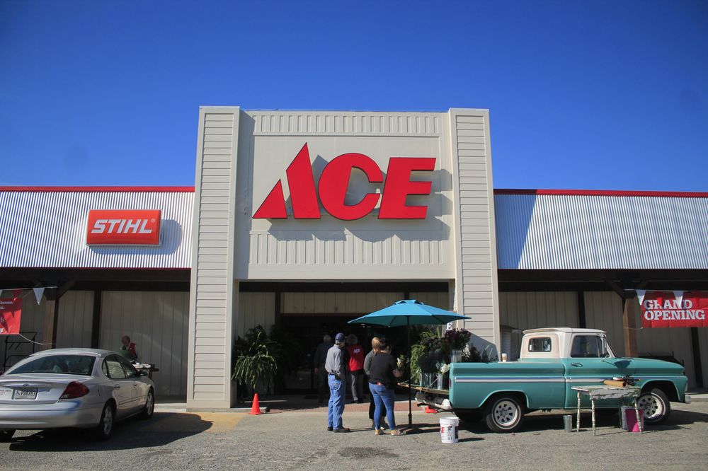 DILL’S ACE HARDWARE Updated 2024 10 Photos 352 Fitzgerald Hwy