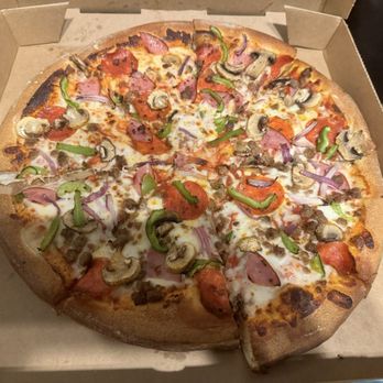 Pizza Patrón - Supreme patrona - Chicken Wings Near Me - Austin, Texas Pizza Patrón - Supreme patrona - Chicken Wings Near Me - Austin, Texas