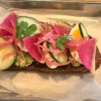 Heirloom Market - Avocado Toast - Farmers Market Near Me - Wethersfield, Connecticut