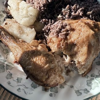 Centro Villa 25 - Pollo Asado Combo - Latin American Near Me - Cleveland, Ohio Centro Villa 25 - Pollo Asado Combo - Latin American Near Me - Cleveland, Ohio