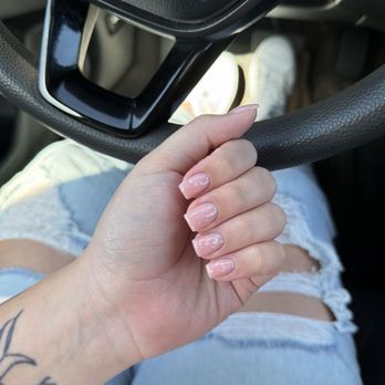 Golden Gel Russian Nails - Nail Salons Near Me - Houston, Texas
