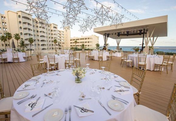 Hilton Cancun Mar Caribe All-Inclusive Resort by null