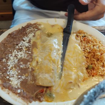 Birrieria Diaz - Enchiladas - Mexican Near Me - Bethany, Oklahoma
