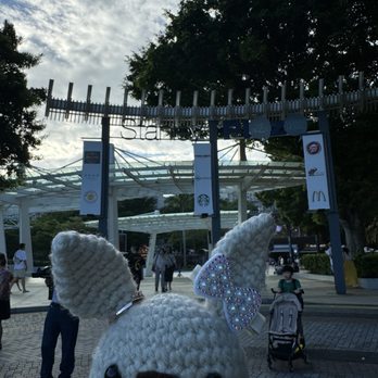 赤柱廣場 - Shopping Centers Near Me - Hong Kong, HK 赤柱廣場 - Shopping Centers Near Me - Hong Kong, HK