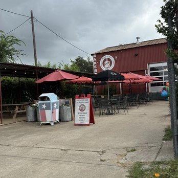 Angela's Oven - Plenty of patio seating - Bakeries Near Me - Houston, Texas Angela's Oven - Plenty of patio seating - Bakeries Near Me - Houston, Texas