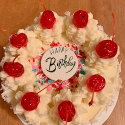 Chelle's Bake Shop - Cake