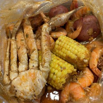 Low Country Boils - Wednesday - Seafood Near Me - Wilmington, North Carolina Low Country Boils - Wednesday - Seafood Near Me - Wilmington, North Carolina