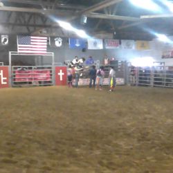 Hat Creek Arena - It is people getting the bull ready.