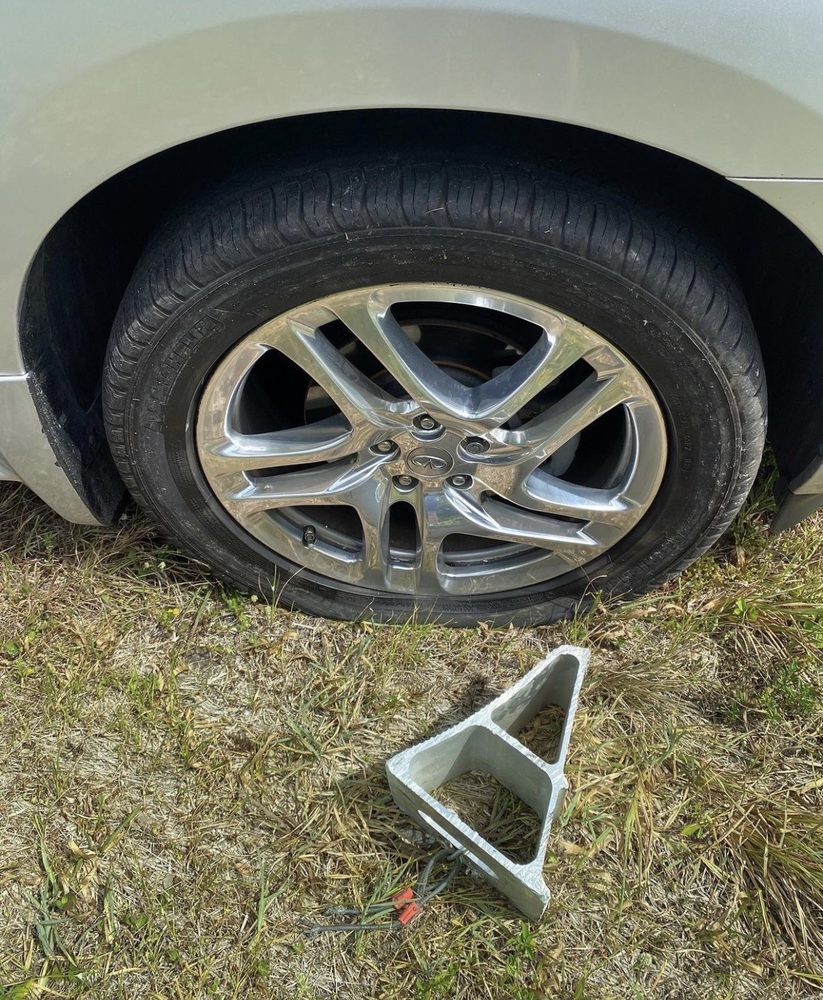 BLOOMINGTON TIRES Updated August 2024 33 Reviews 18829 Valley