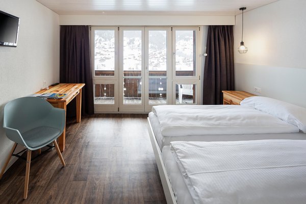 Jungfrau Lodge, Annex Crystal by null