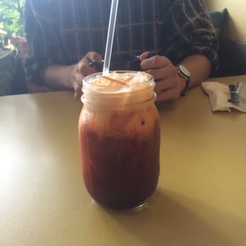 Blossom Bee - Thai Iced Tea in an adorable mason jar!! - Creperies Near Me - Dublin, California