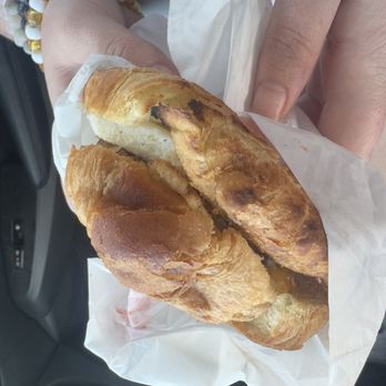 Dunkin' - Donuts Near Me - Kyle, Texas