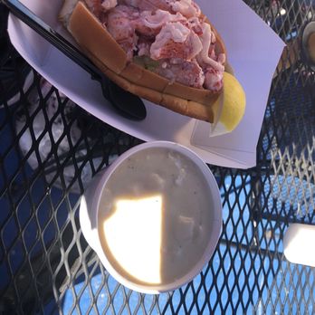 Downeast Lobster Pound - Lobster roll - Seafood Near Me - Trenton, Maine Downeast Lobster Pound - Lobster roll - Seafood Near Me - Trenton, Maine