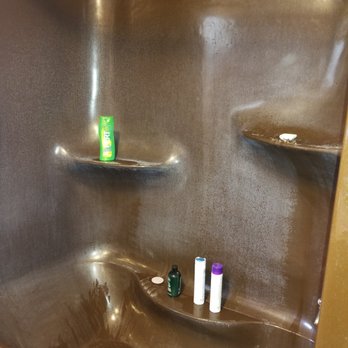 Miracle Method - Before, tub surround, stained, calcium deposits. - Refinishing Services Near Me - Portland, Oregon Miracle Method - Before, tub surround, stained, calcium deposits. - Refinishing Services Near Me - Portland, Oregon